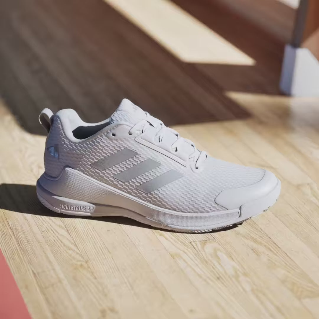 Naloži video: Adidas - IG1609 - NovaFlight 2 - Unisex copat 2026